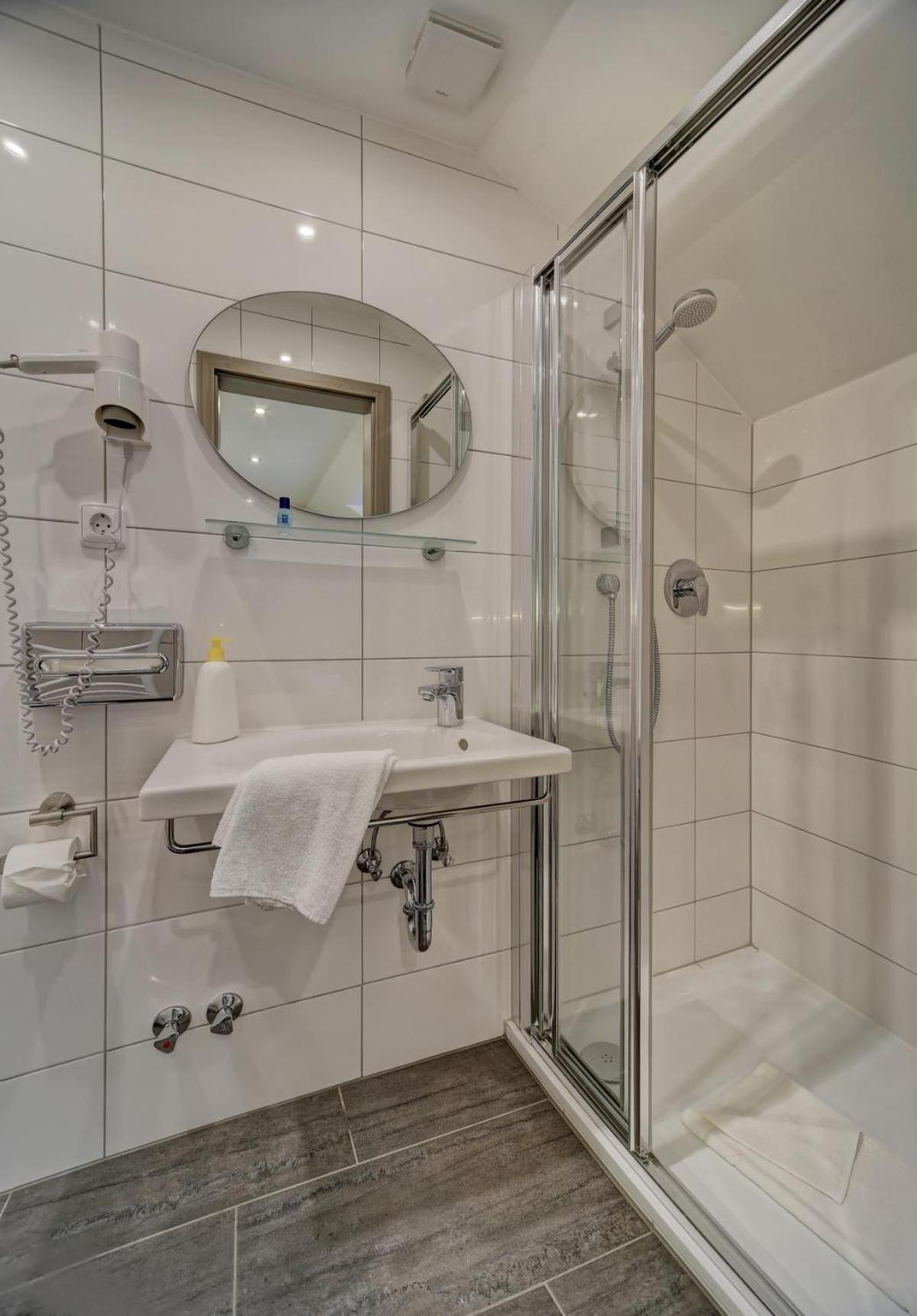 Hotel Post Weiden in der Oberpfalz Buitenkant foto