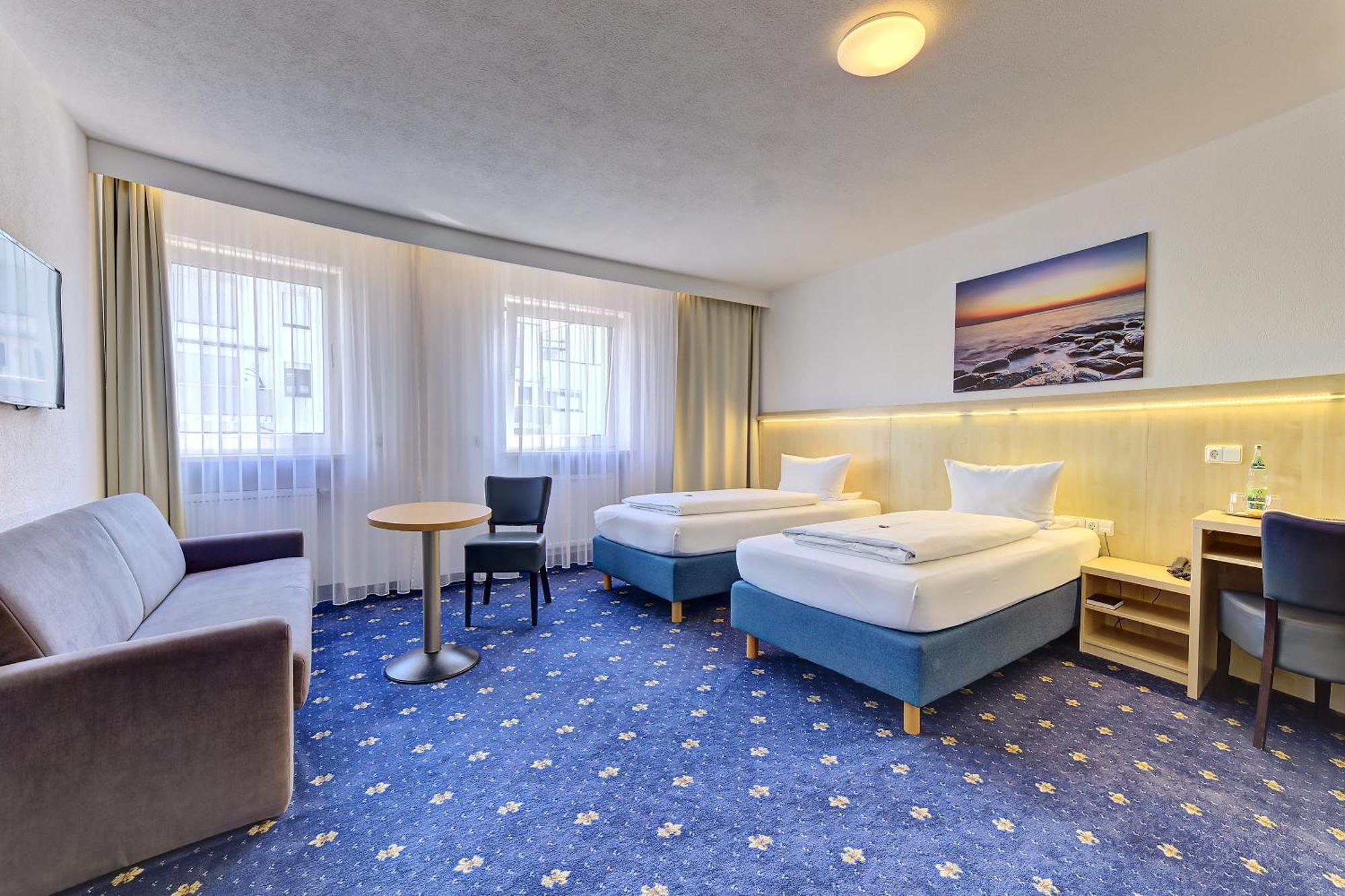 Hotel Post Weiden in der Oberpfalz Buitenkant foto